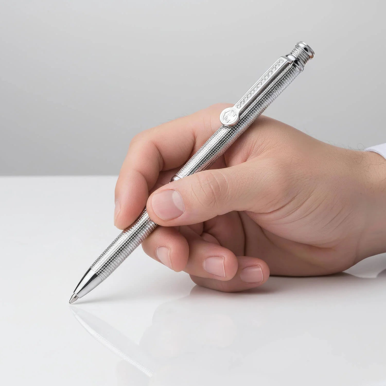 Steel_Clous de Paris_Steel