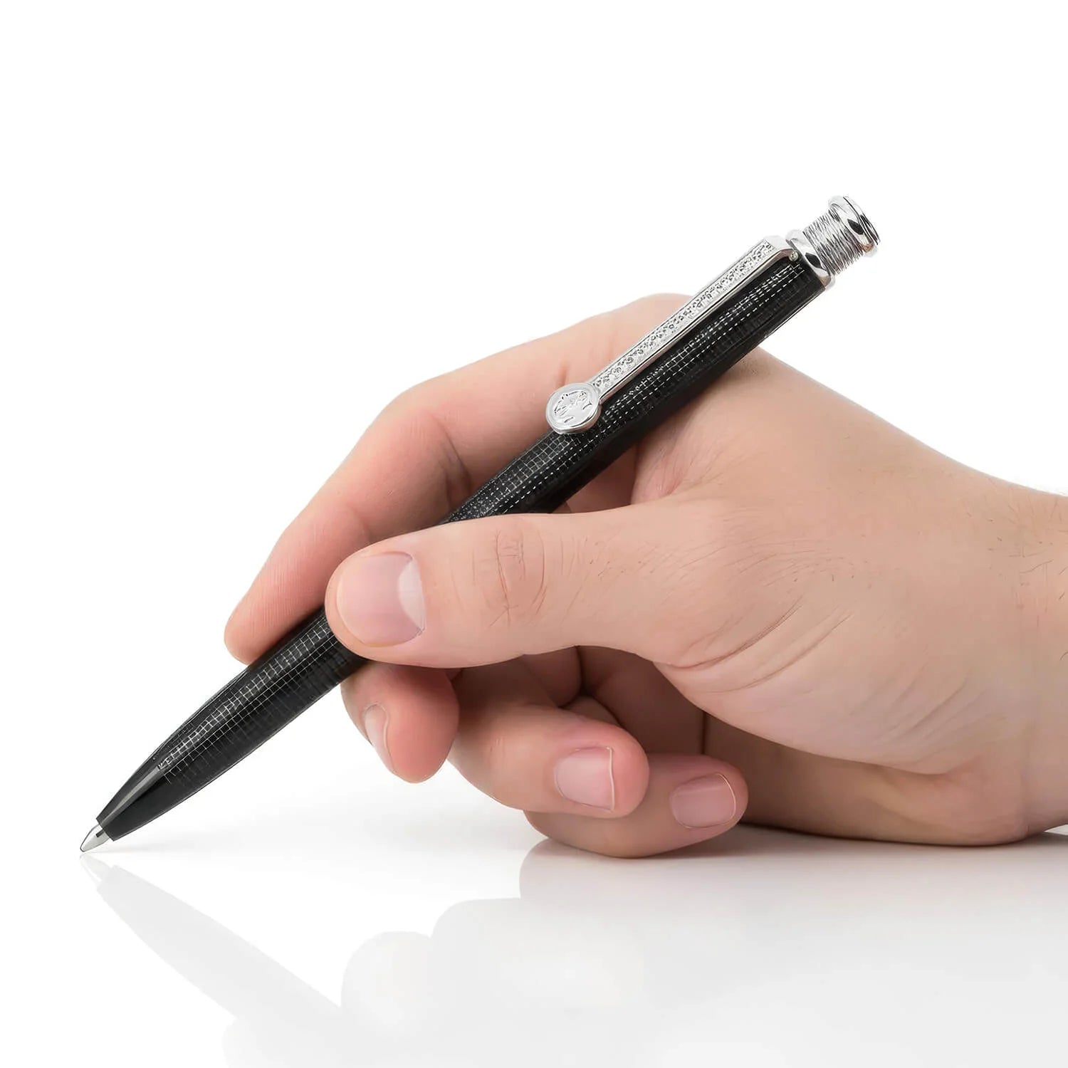 Black_Clous de Paris_Steel