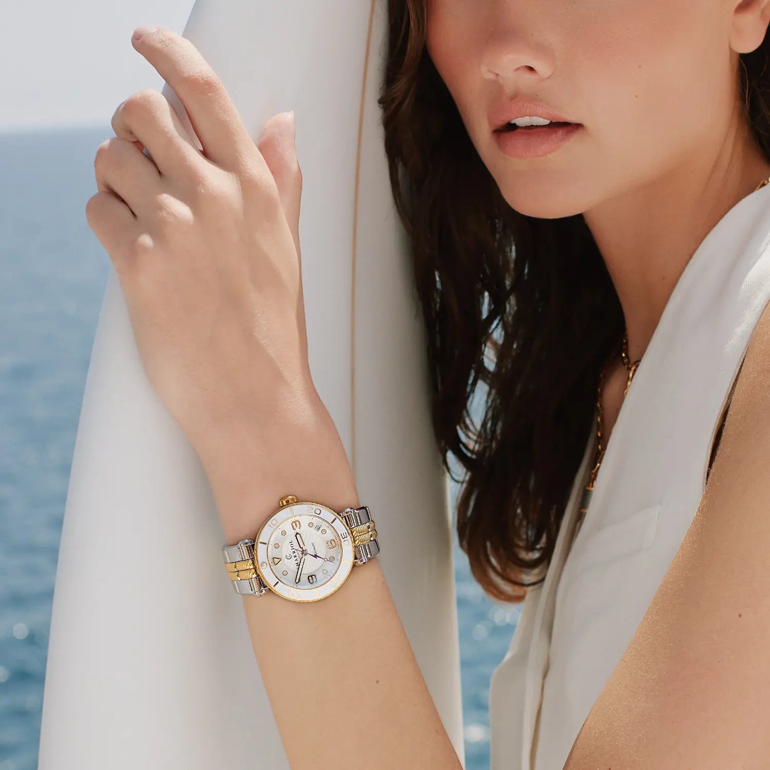 NAVIGATOR SURF, 36MM, AUTOMATIC CALIBRE, WHITE DIAL, WHITE BEZEL, STEEL BICOLOR INTERCHANGEABLE BRACELET - Charriol Geneve - Watch