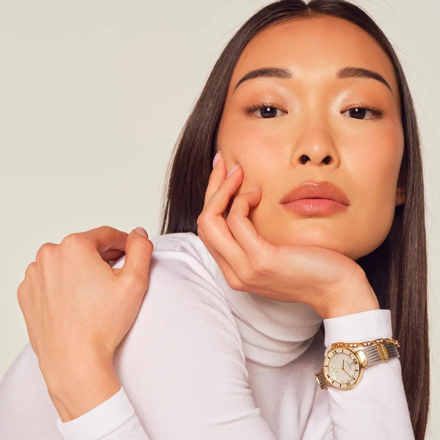 ST TROPEZ, 30MM, QUARTZ CALIBRE, MOTHER-OF-PEARL WITH 10 DIAMONDS DIAL, MOTHER-OF-PEARL BEZEL, STEEL CABLE BRACELET - Charriol Geneve - Watch