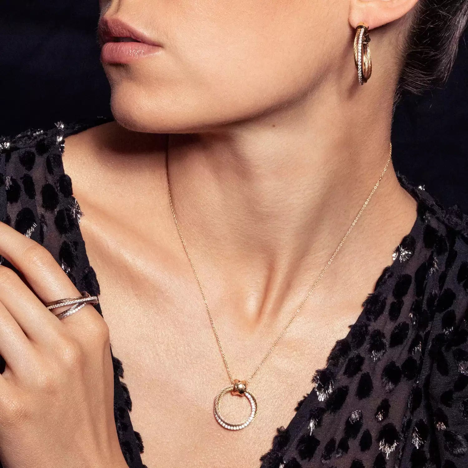 Discover Celtic® Triquetra Necklace 2024 - Charriol.com
