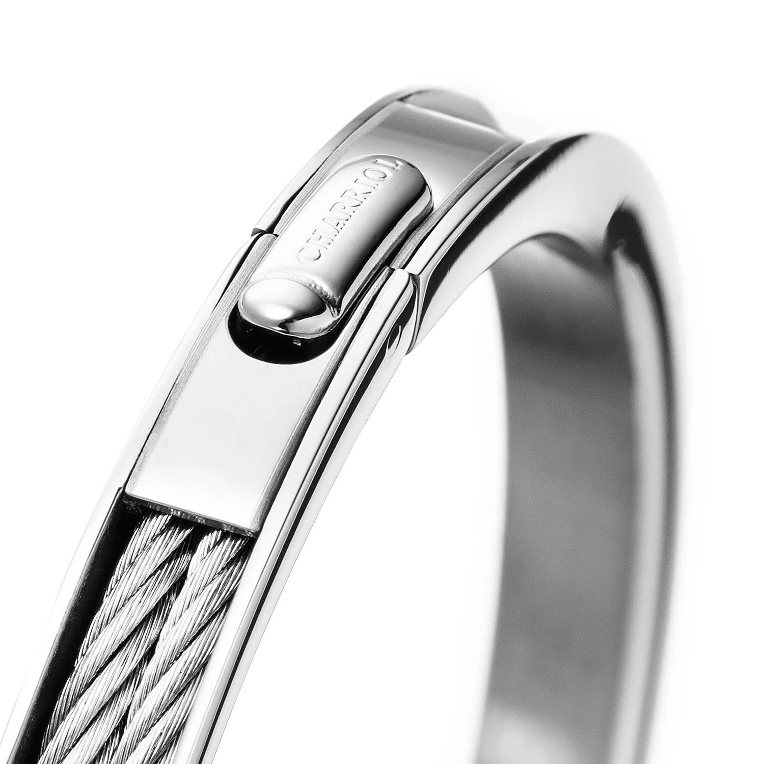 Discover Forever™ Icon Thin Screws - Charriol.com