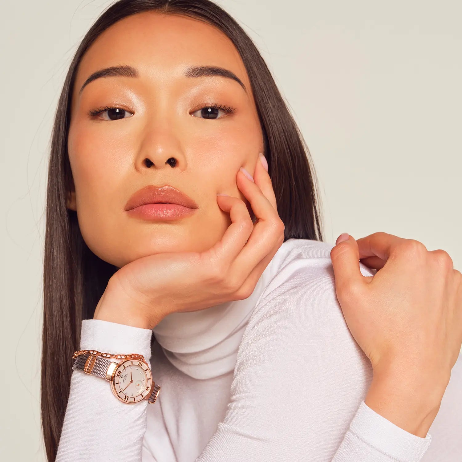 ST TROPEZ, 30MM, QUARTZ CALIBRE, MOTHER-OF-PEARL WITH 10 DIAMONDS DIAL, MOTHER-OF-PEARL BEZEL, STEEL CABLE BRACELET - Charriol Geneve -  Watch