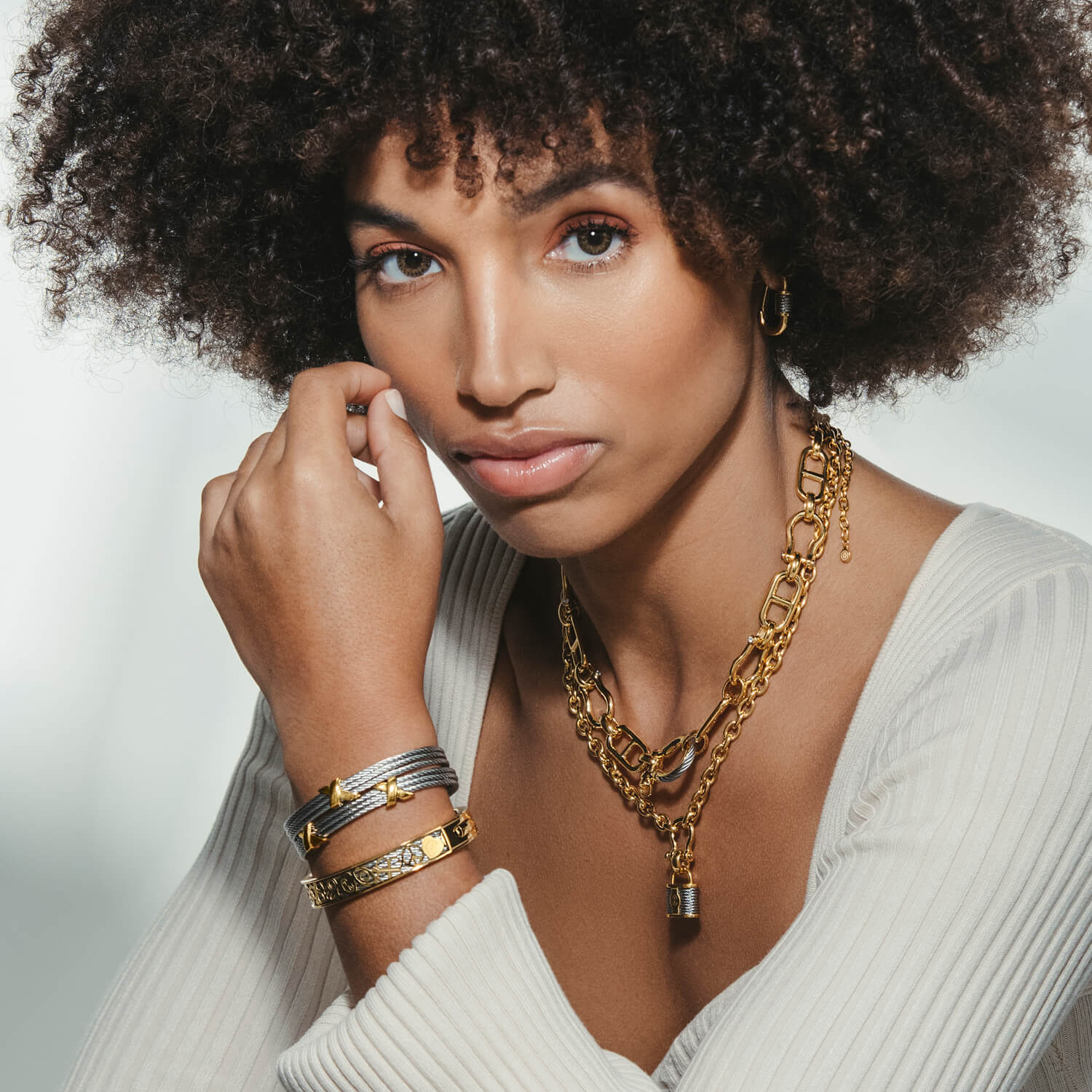 Discover St. Tropez® Mariner Shackle & Lock Necklace - Charriol.com